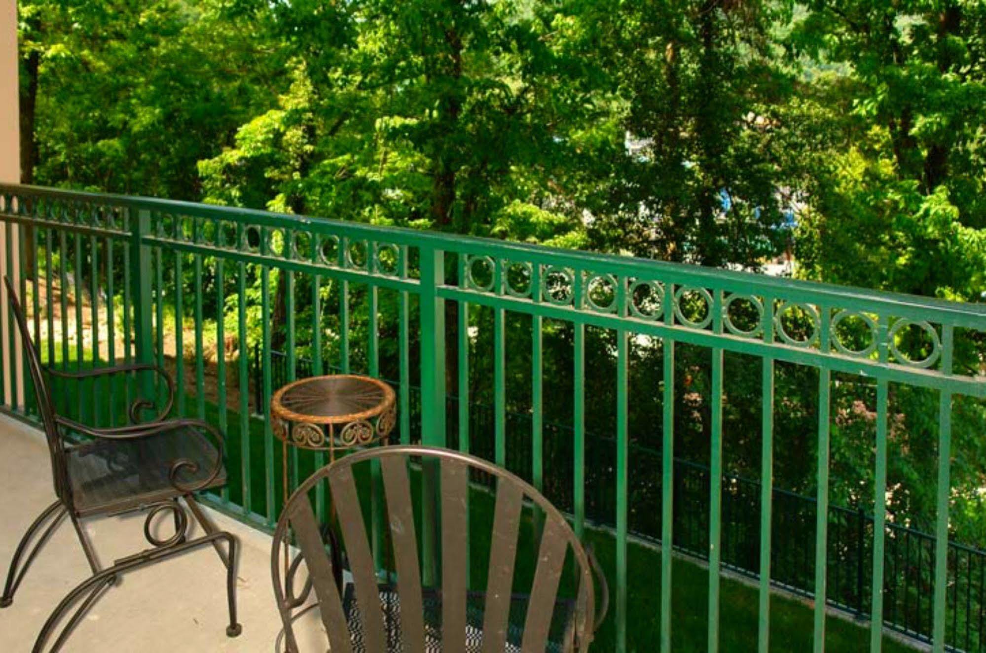 Summit Manor Condominiums Gatlinburg Extérieur photo